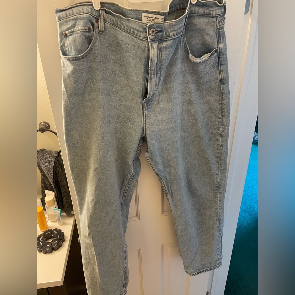 Abercrombie The Ankle Straight Ultra High Rise Jeans